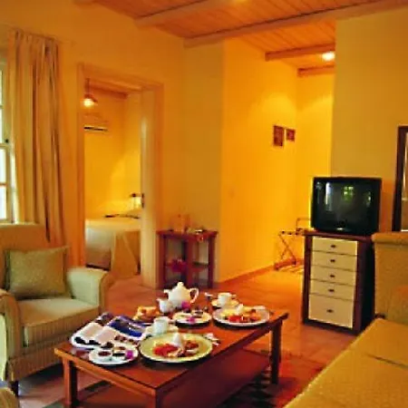 Semesteranläggning (resort) L'ambiance 4*